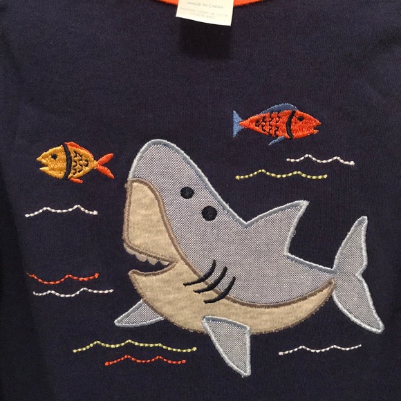 🐠NWT Boys Adorable 12M Shark One Piece Romper 🦈 - Picture 5 of 5